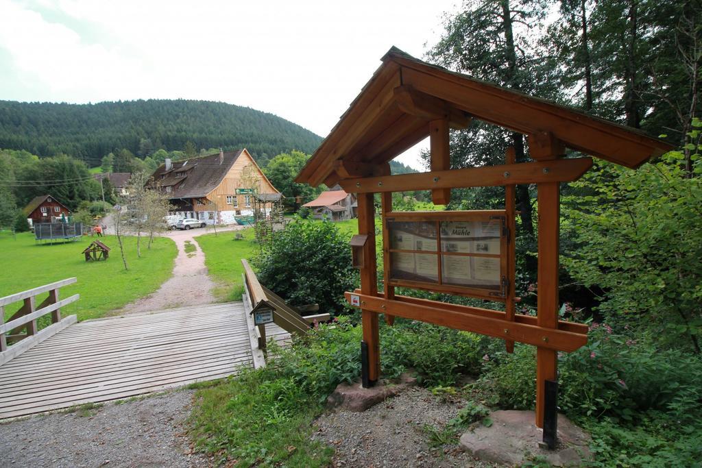 Landgasthof Untere Muehle Alpirsbach Exterior foto